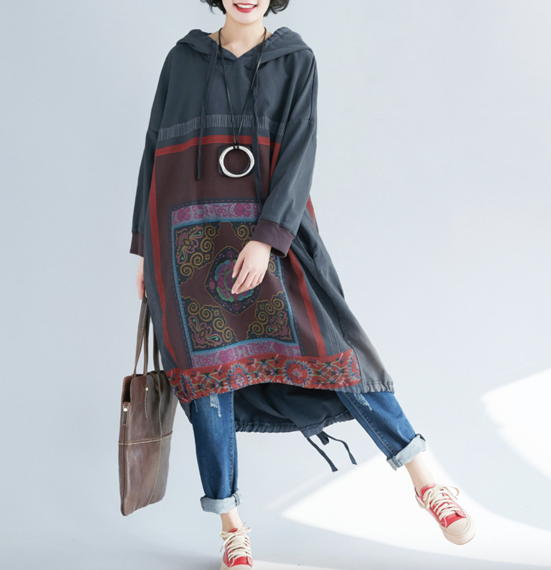 Large size women's spring hooded sweatshirt with loose print and long skirt with gradient irregularity