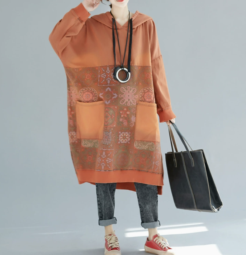Printed medium to long hooded sweatshirt, oversized washed and worn casual dress