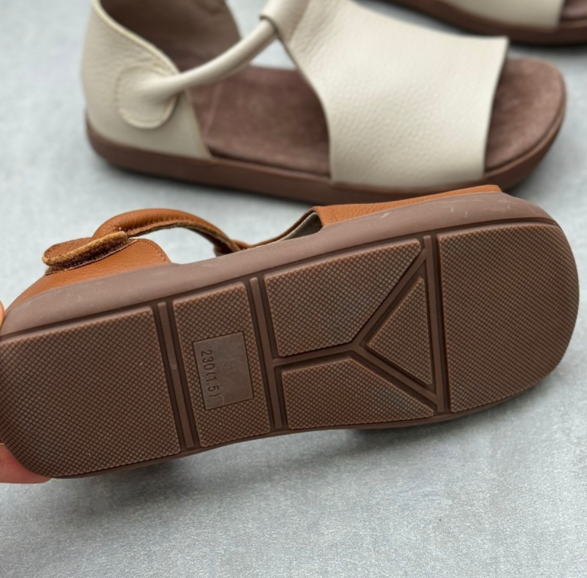 Handmade genuine leather fish mouth sandals, flat bottomed Velcro soft cowhide women's sandals