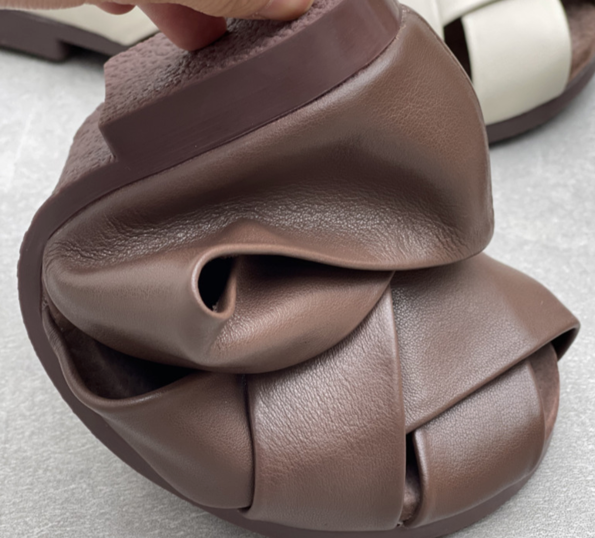 Bag heel lightweight woven hollow breathable sandals flat leather women's shoes